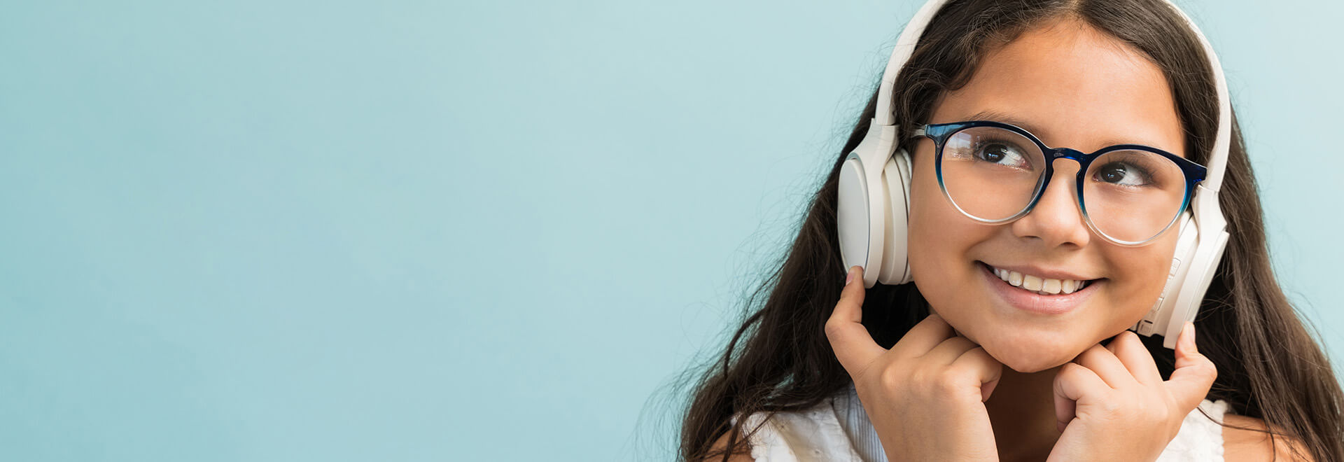 girl listening to music